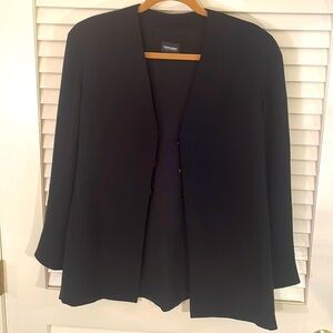 Giorgio Armani A Milano 💯 Silk Luxury Three Button Lined Luxury Jacket